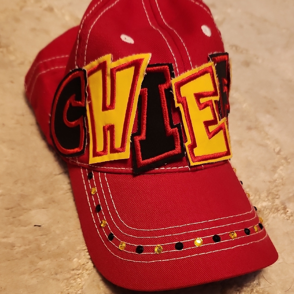 Red Embellished Patch Letter Baseball Cap